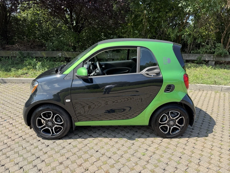 2018 Smart Fortwo 3rd Gen - Image 4 of 16