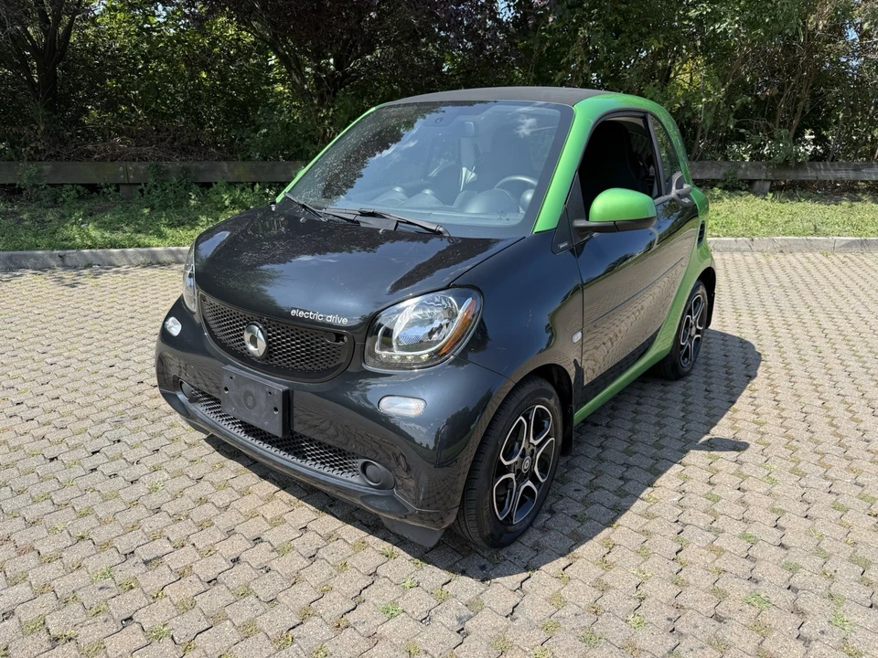 2018 Smart Fortwo 3rd Gen - Image 2 of 16