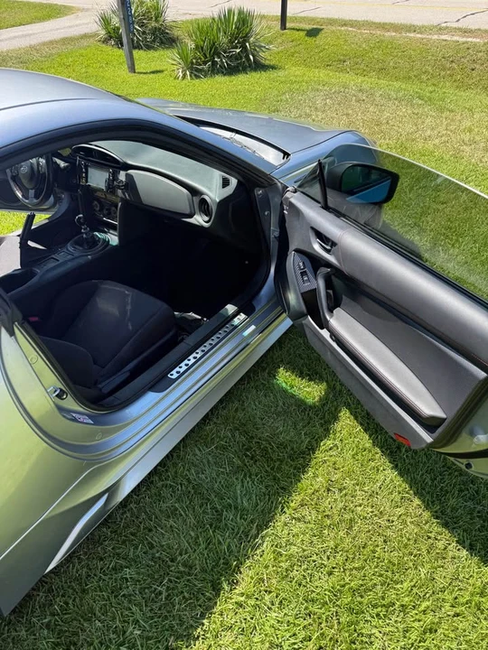 2018 Subaru BRZ 1st Gen - Image 5 of 10