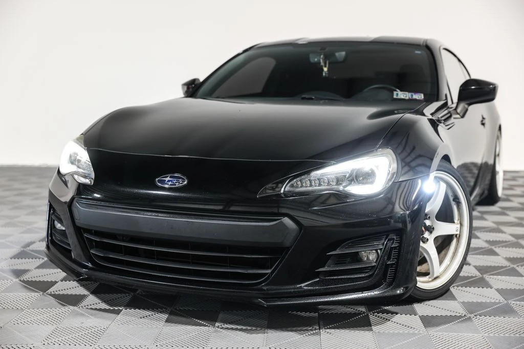 2018 Subaru - Image 10 of 31