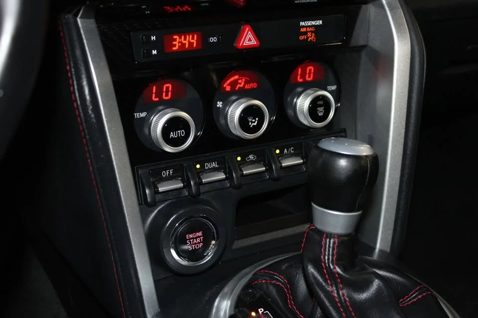 2018 Subaru BRZ 1st Gen - Image 15 of 20