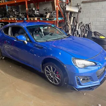 2018 Subaru BRZ limited for parts out / pour piece seulement / brembo package