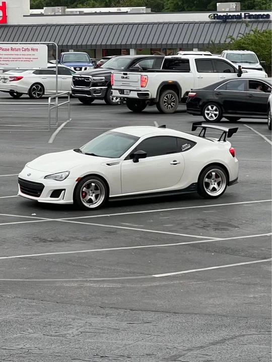 2018 Subaru BRZ 1st Gen - Image 2 of 9