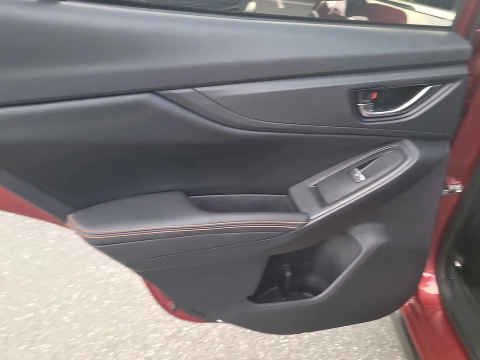 2018 Subaru Crosstrek 2nd Gen - Image 9 of 12