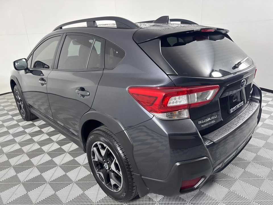 2018 Subaru Crosstrek 2nd Gen - Image 8 of 12