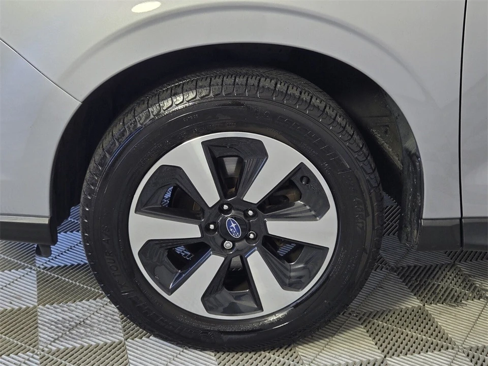 2018 Subaru Forester 4th Gen - Image 5 of 12