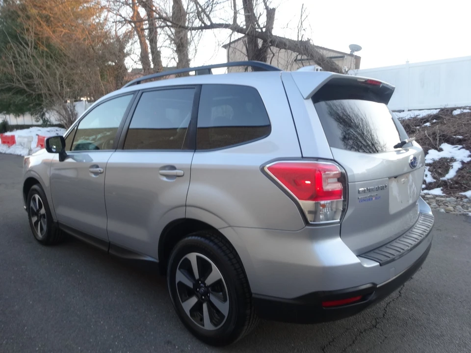 2018 Subaru Forester 4th Gen - Image 8 of 20