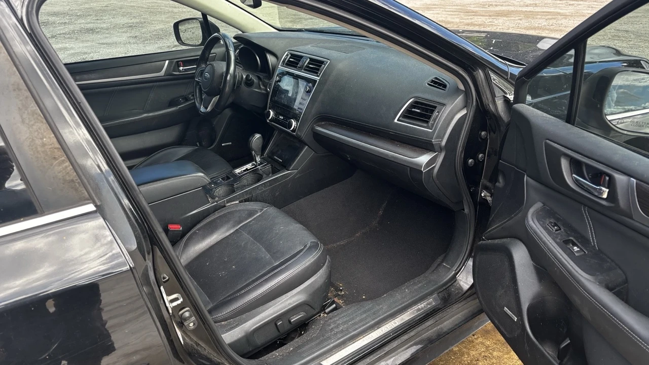 2018 Subaru Legacy 6th Gen - Image 5 of 11
