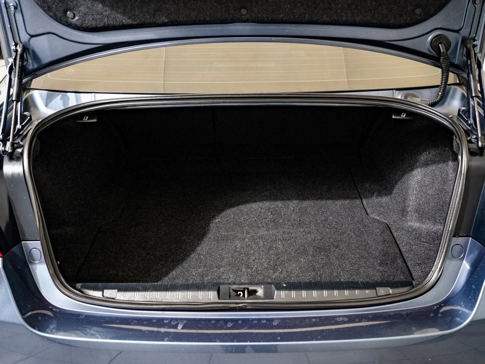 2018 Subaru Legacy 6th Gen - Image 16 of 21