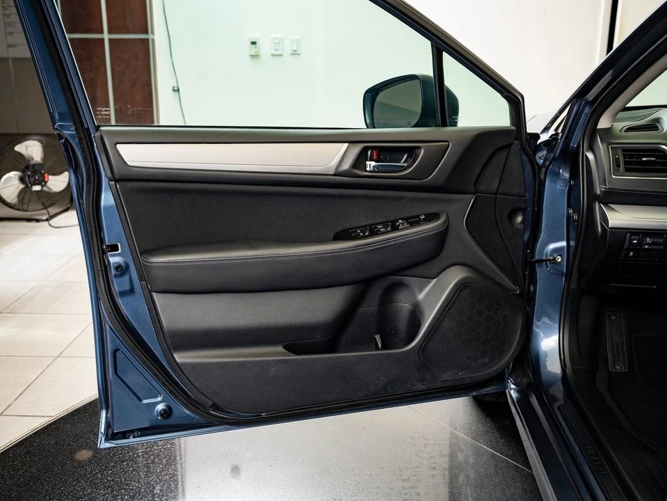 2018 Subaru Legacy 6th Gen - Image 21 of 21
