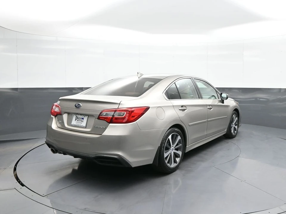 2018 Subaru Legacy 6th Gen - Image 6 of 31
