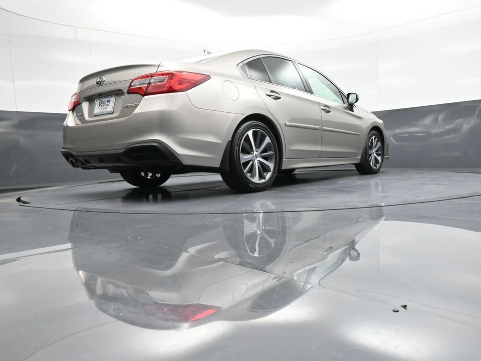 2018 Subaru Legacy 6th Gen - Image 29 of 31