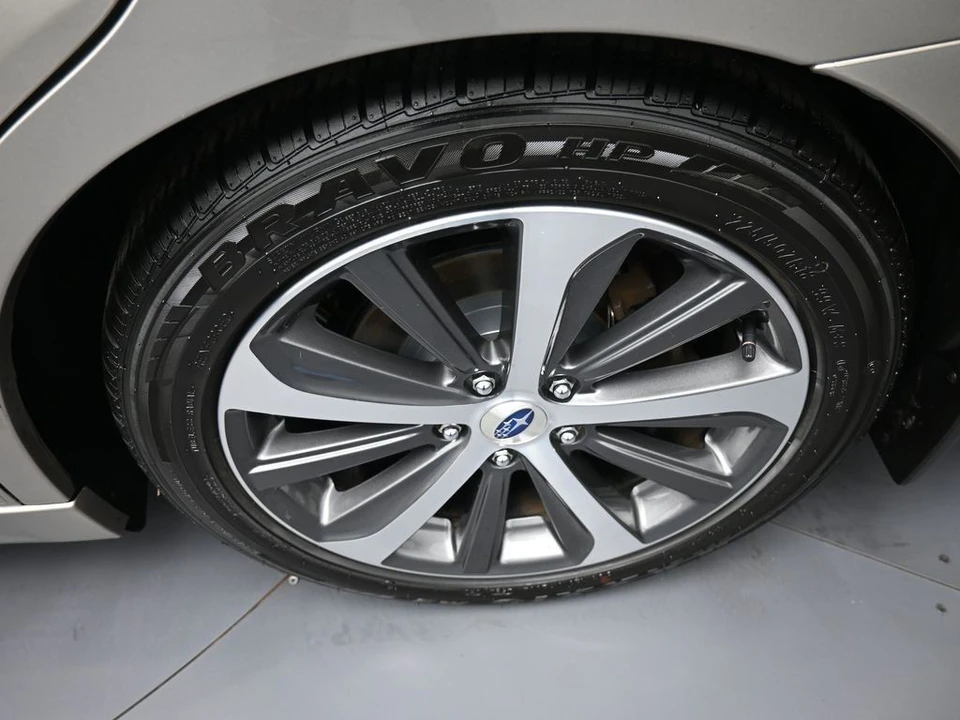 2018 Subaru Legacy 6th Gen - Image 15 of 31