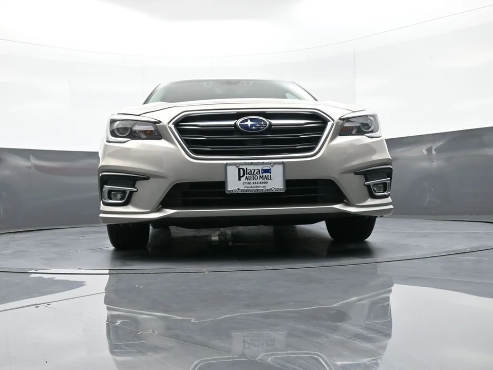 2018 Subaru Legacy 6th Gen - Image 26 of 31