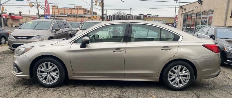 2018 Subaru Legacy 6th Gen - Image 8 of 12