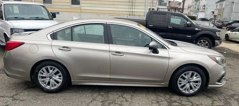 2018 Subaru Legacy 6th Gen - Image 9 of 12