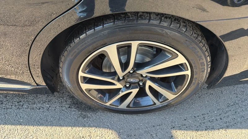 2018 Subaru Legacy 6th Gen - Image 9 of 12