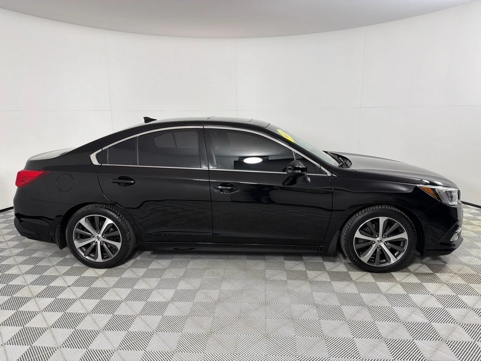 2018 Subaru Legacy 6th Gen - Image 4 of 12