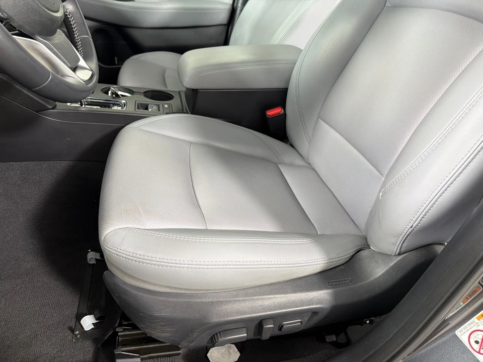 2018 Subaru Legacy 6th Gen - Image 12 of 27