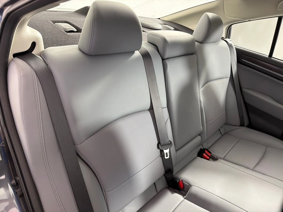 2018 Subaru Legacy 6th Gen - Image 23 of 27