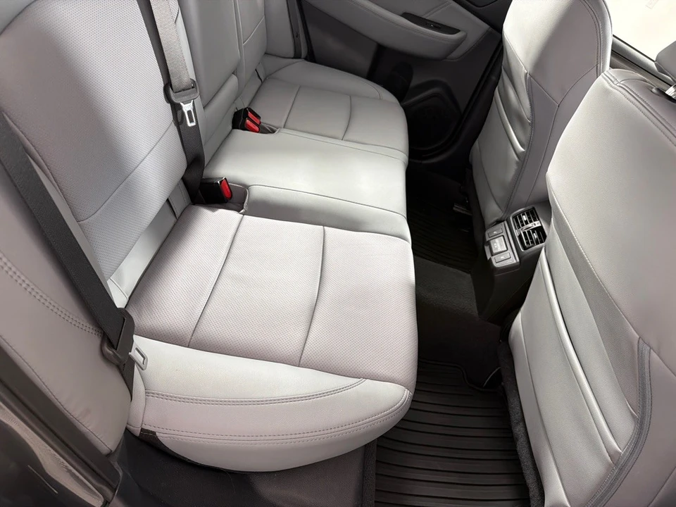2018 Subaru Legacy 6th Gen - Image 22 of 27
