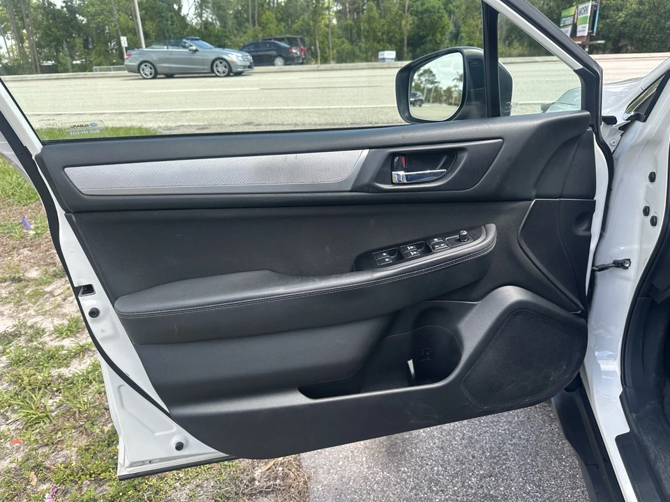 2018 Subaru Outback 5th Gen - Image 8 of 11