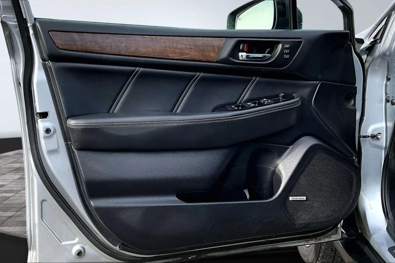 2018 Subaru Outback 5th Gen - Image 9 of 12