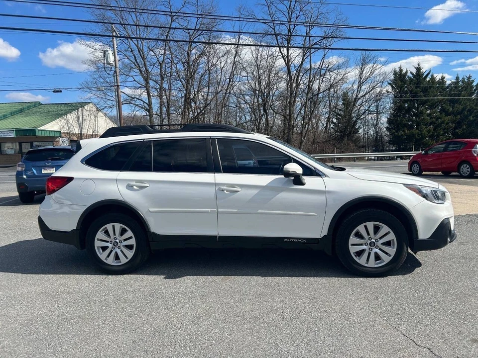 2018 Subaru Outback 5th Gen - Image 4 of 5