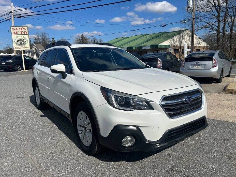 2018 Subaru Outback 5th Gen - Image 3 of 5