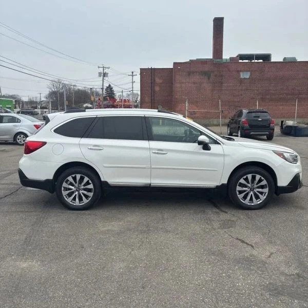 2018 Subaru Outback 5th Gen - Image 10 of 12