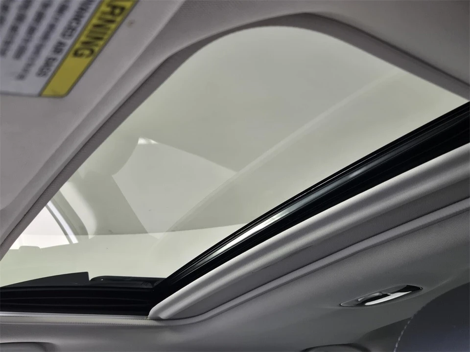 2018 Subaru Outback 5th Gen - Image 11 of 12