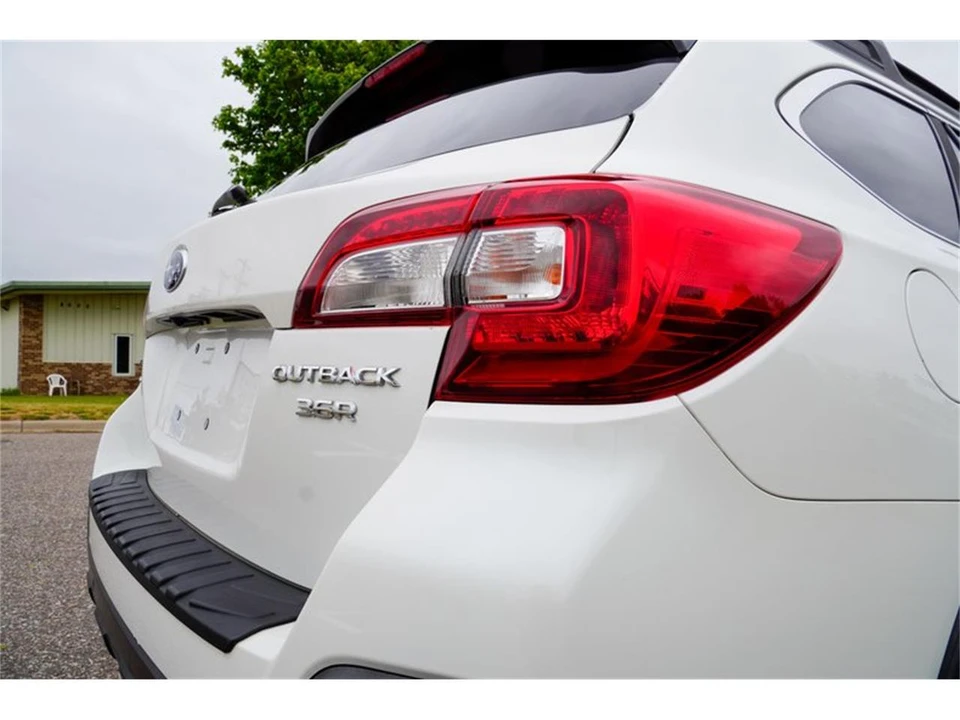 2018 Subaru Outback 5th Gen - Image 31 of 31