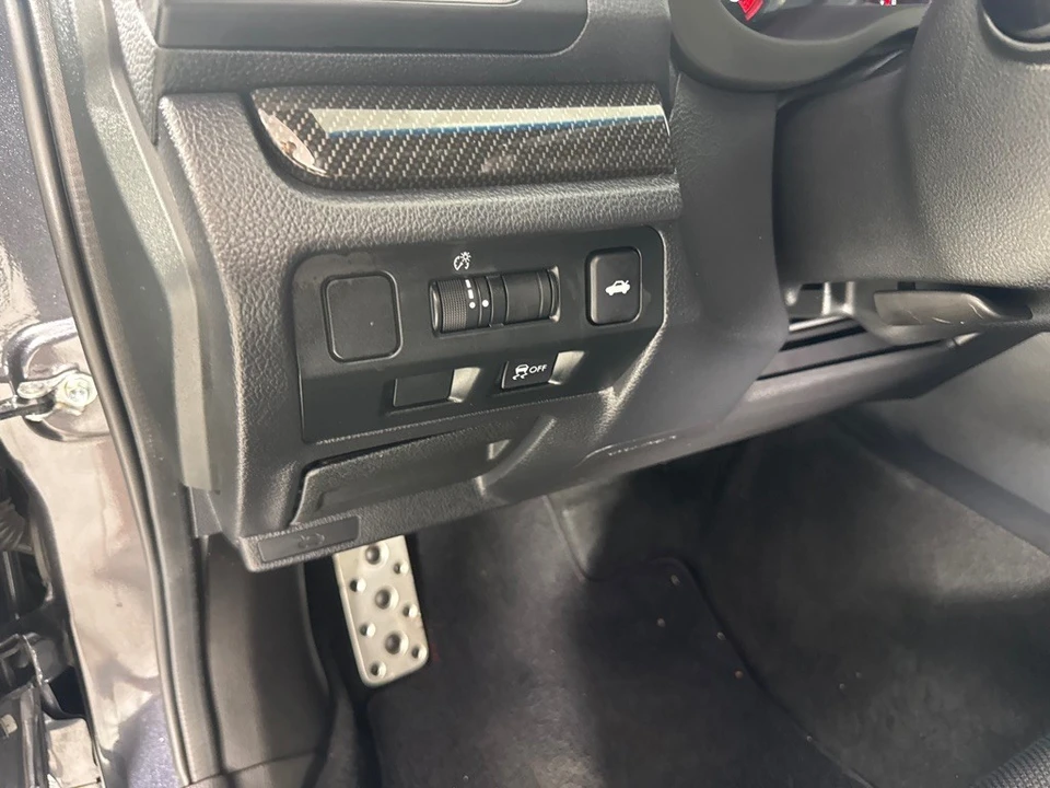 2018 Subaru Impreza 5th Gen - Image 16 of 21