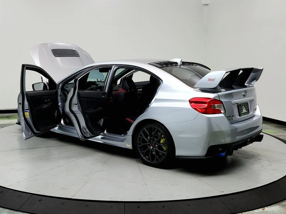 2018 Subaru Impreza WRX STi 3rd Gen - Image 12 of 12