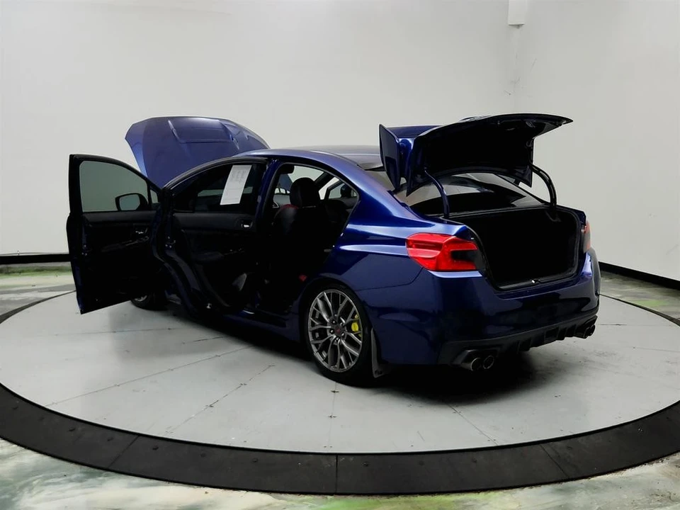 2018 Subaru Impreza WRX STi 4th Gen - Image 12 of 31
