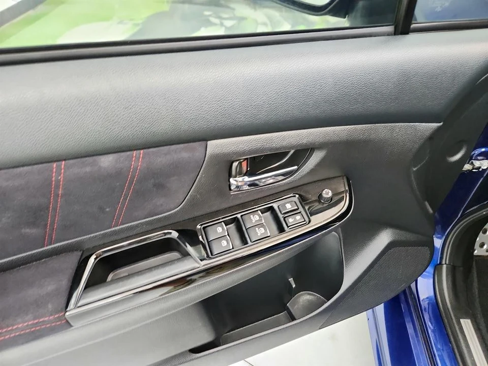 2018 Subaru Impreza WRX STi 4th Gen - Image 20 of 31