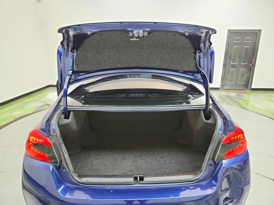 2018 Subaru Impreza WRX STi 4th Gen - Image 29 of 31