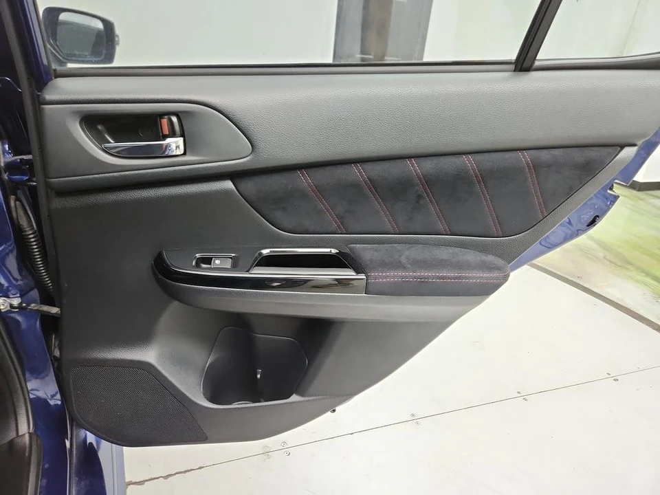 2018 Subaru Impreza WRX STi 4th Gen - Image 28 of 31