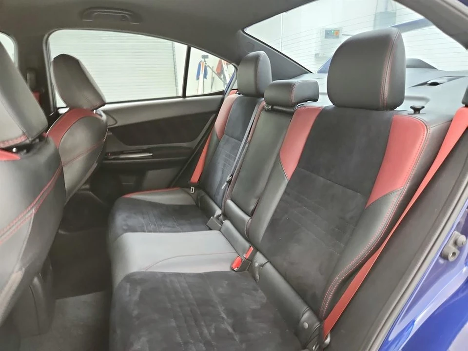 2018 Subaru Impreza WRX STi 4th Gen - Image 22 of 31