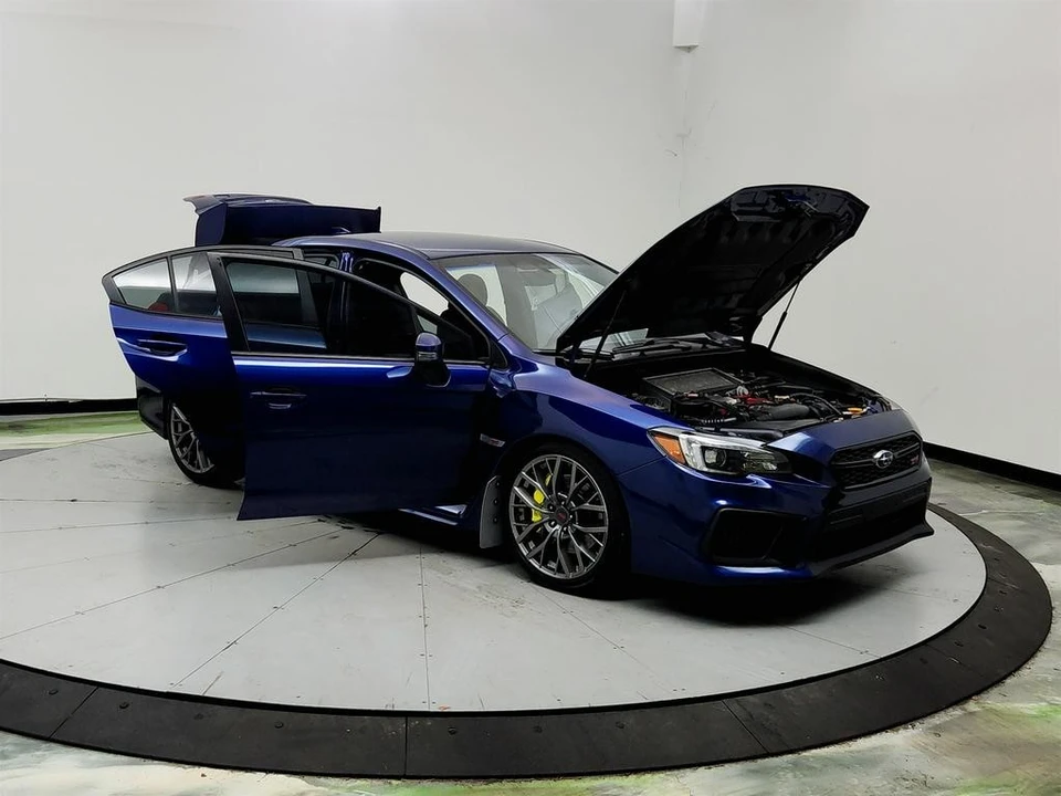 2018 Subaru Impreza WRX STi 4th Gen - Image 10 of 31