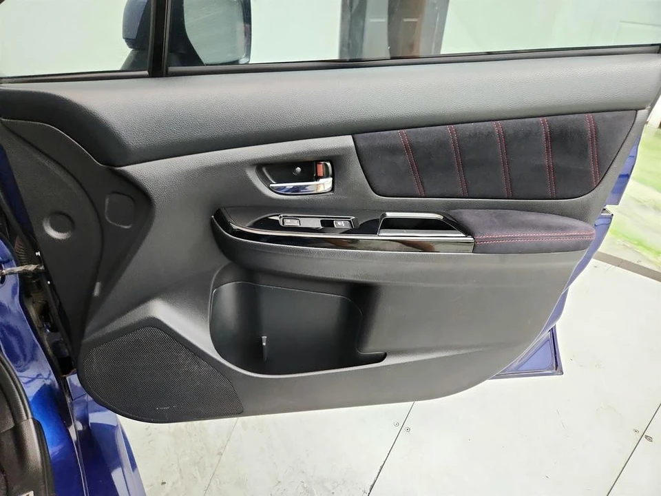 2018 Subaru Impreza WRX STi 4th Gen - Image 26 of 31