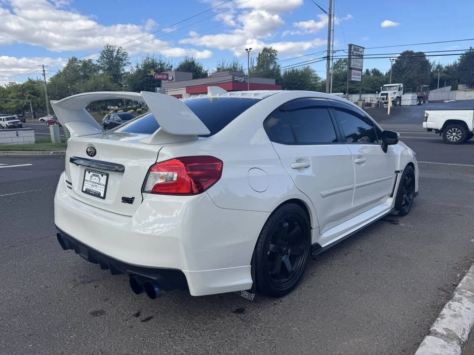 2018 Subaru Impreza WRX STi 4th Gen - Image 5 of 17