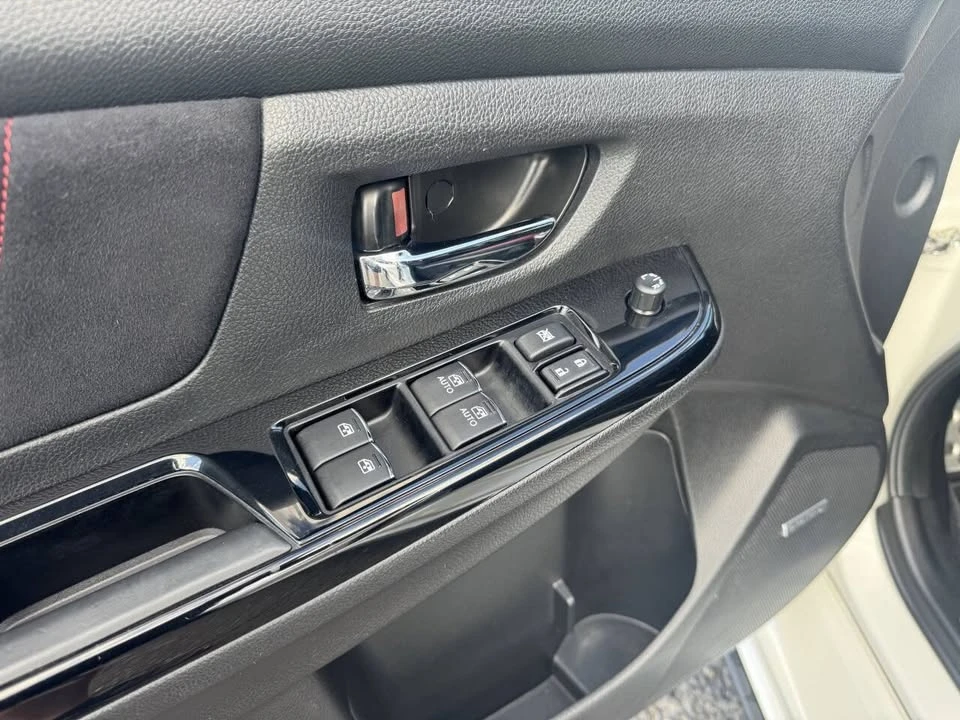 2018 Subaru Impreza WRX STi 4th Gen - Image 8 of 17