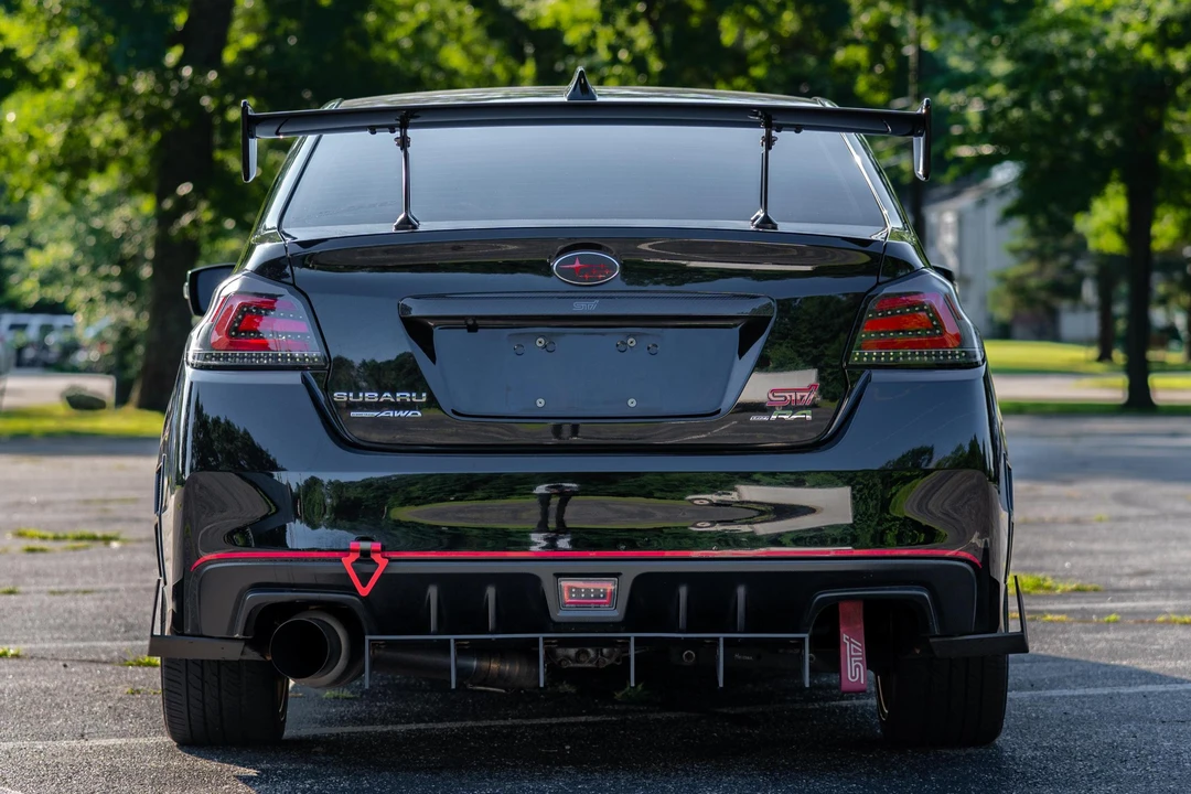 2018 Subaru Impreza WRX STi 3rd Gen - Image 5 of 31