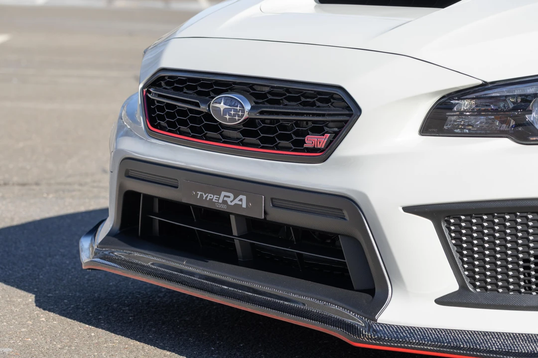 2018 Subaru Impreza WRX STi 4th Gen - Image 14 of 31