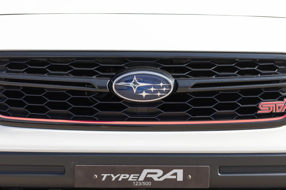 2018 Subaru Impreza WRX STi 4th Gen - Image 15 of 31