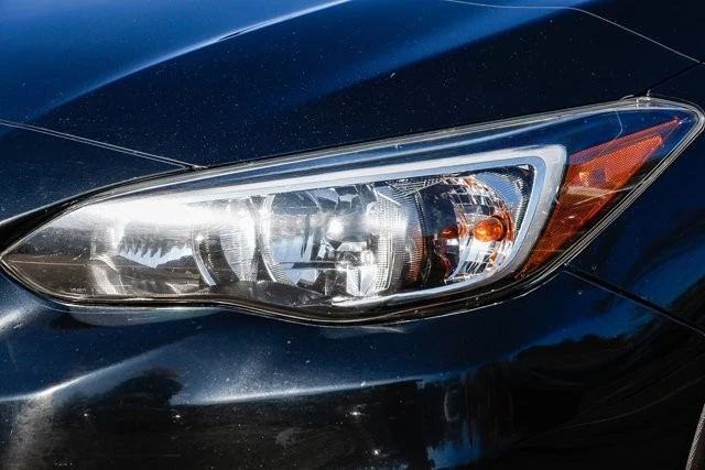 2018 Subaru Crosstrek 2nd Gen - Image 7 of 12