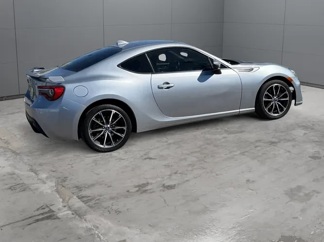 2018 Subaru BRZ 1st Gen - Image 5 of 20