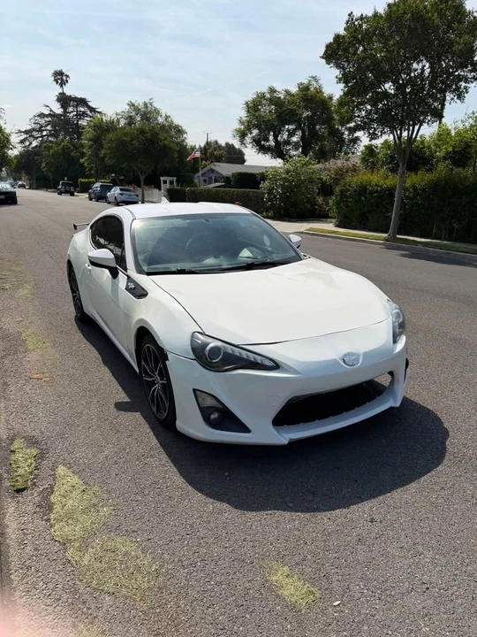 2018 Subaru BRZ 1st Gen - Image 6 of 12