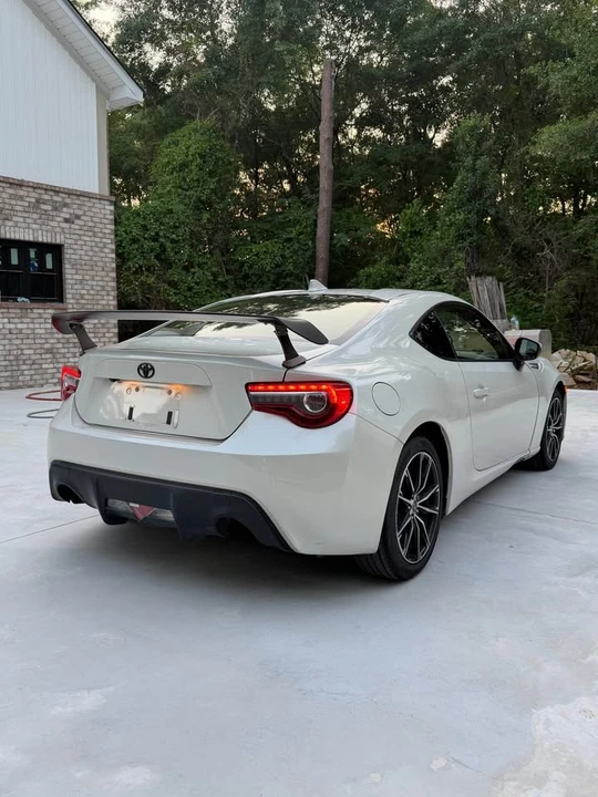 2018 Subaru BRZ 1st Gen - Image 6 of 7